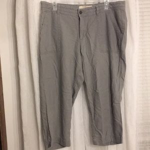 💐BOGO! Grey Sonoma Capri Pants